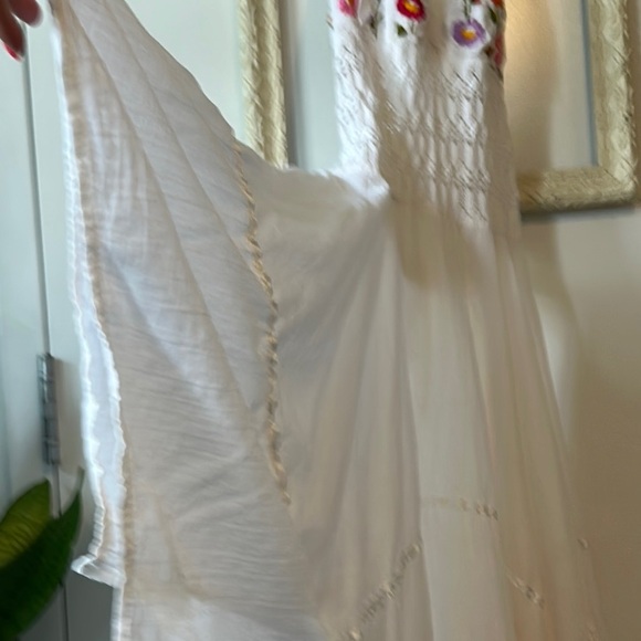 VINTAGE | Halter Mexican Vintage Cotton Gauze Embroidered Dress - Picture 9 of 16